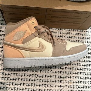 Nike Air Jordan - women's